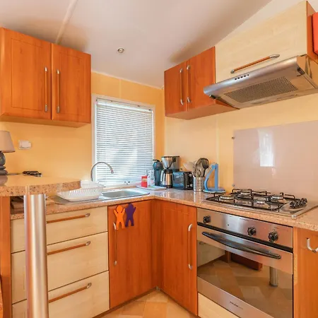 Mh 25 Les Genets Ronce Les Bains *