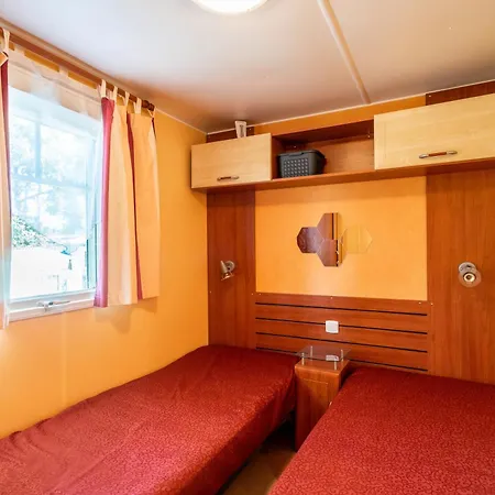 Mh 25 Les Genets Ronce Les Bains